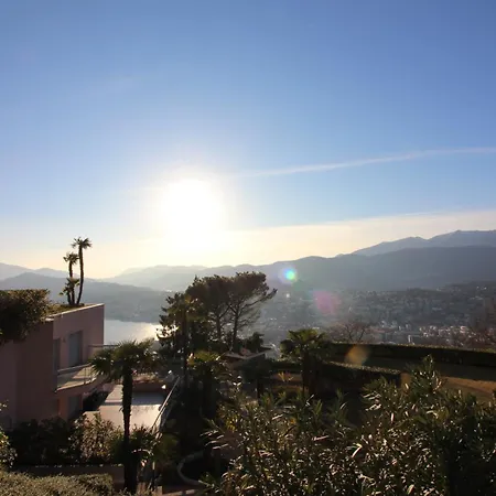 Апартаменти La Maison Du Bonheur - Happy *