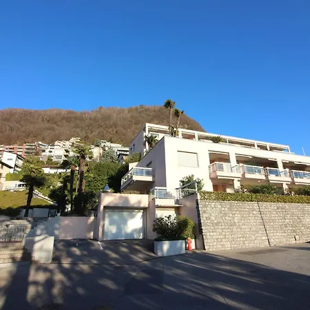 La Maison Du Bonheur - Happy *