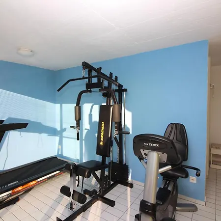 La Maison Du Bonheur With Shared Pool & Sauna - Happy