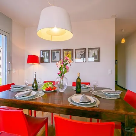 La Maison Du Bonheur With Shared Pool & Sauna - Happy Appartamento Lugano